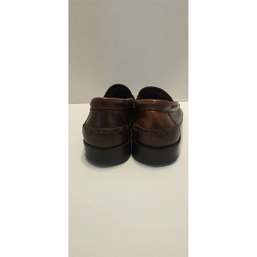 Johnston & Murphy sizes us